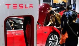 最新款特斯拉爆料视频大全